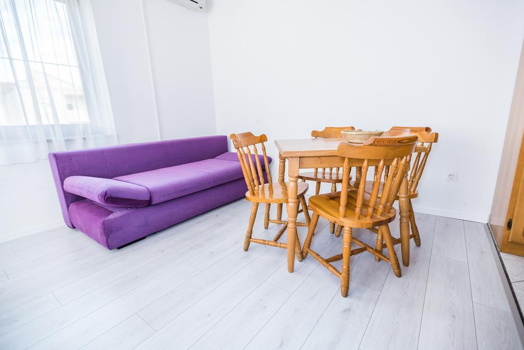 Apartments And Rooms Mare-Monti Starigrad Paklenica Bagian luar foto